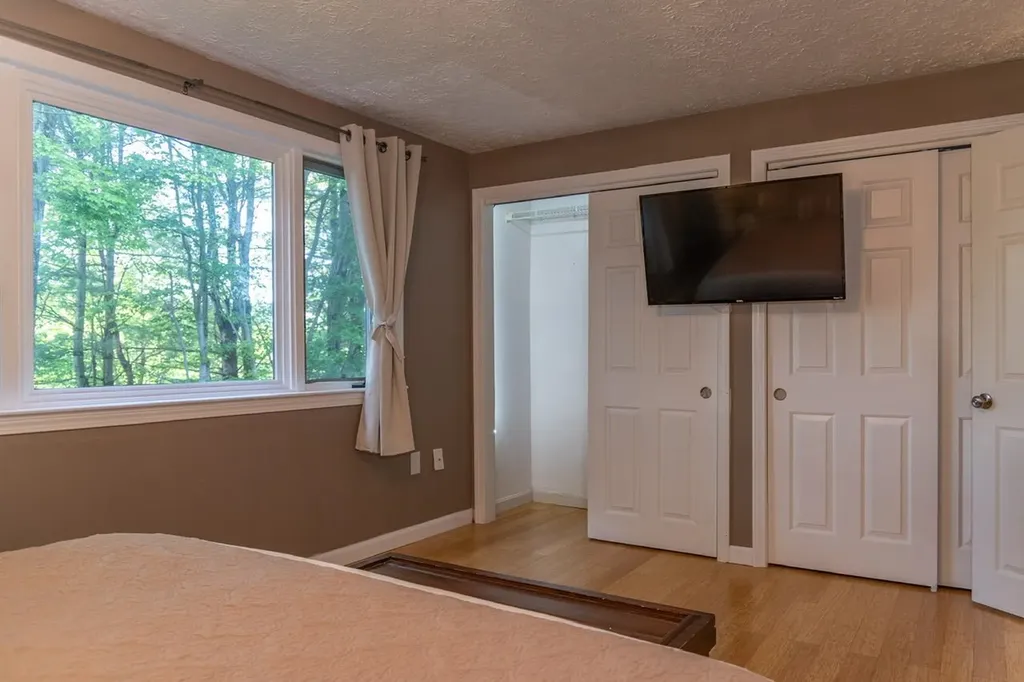 503 Eastview Drive Wilton NH 03086