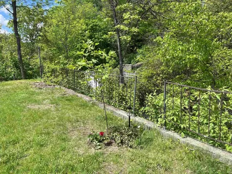 88 Mill Hill Barnet VT 05821