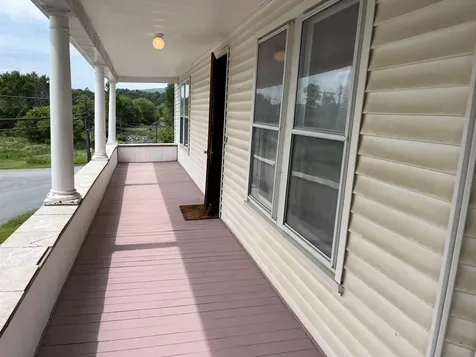 88 Mill Hill Barnet VT 05821
