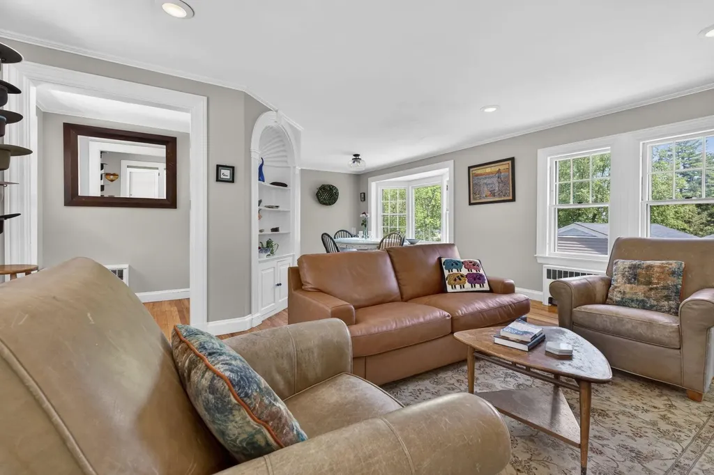 12 Wildemere Terrace Concord NH 03301
