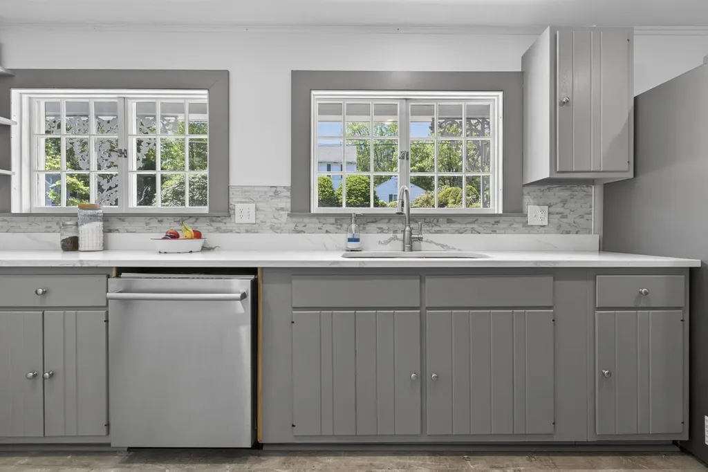 12 Wildemere Terrace Concord NH 03301