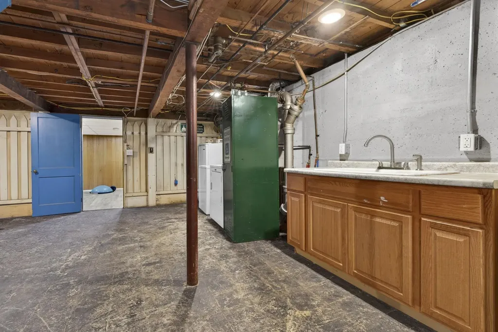 12 Wildemere Terrace Concord NH 03301
