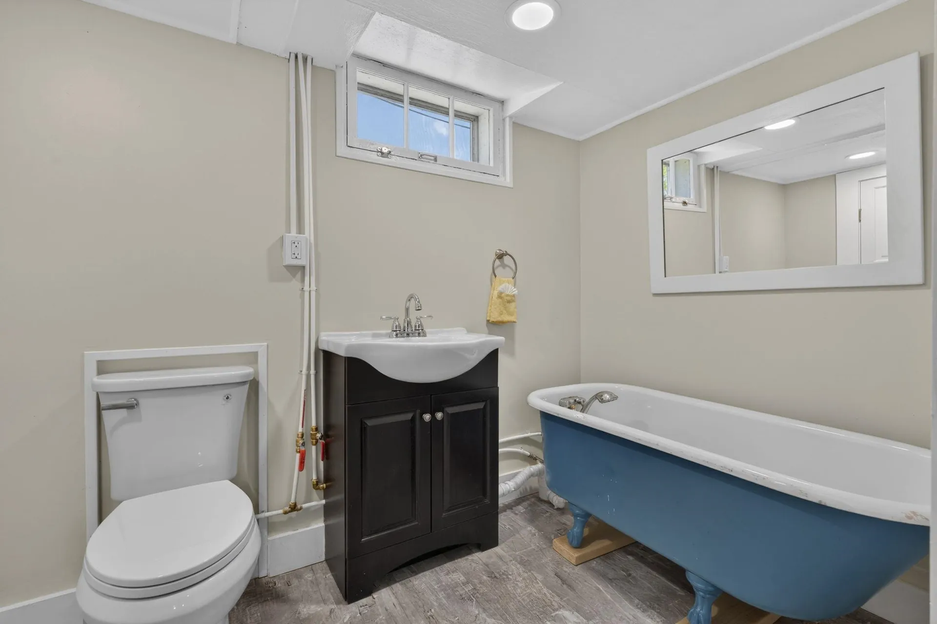 12 Wildemere Terrace Concord NH 03301