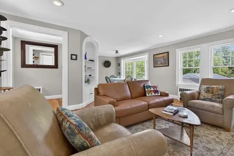 12 Wildemere Terrace Concord NH 03301