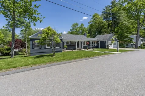 12 Wildemere Terrace Concord NH 03301