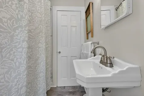 12 Wildemere Terrace Concord NH 03301