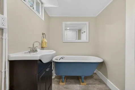 12 Wildemere Terrace Concord NH 03301