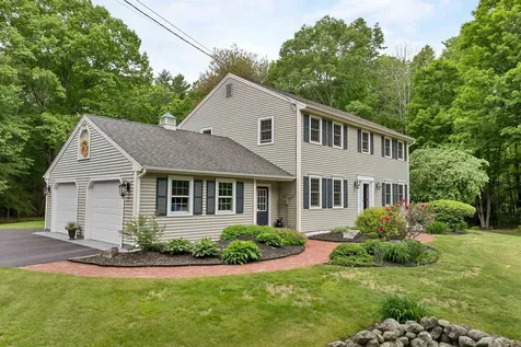 66 Knox Road Bow NH 03304