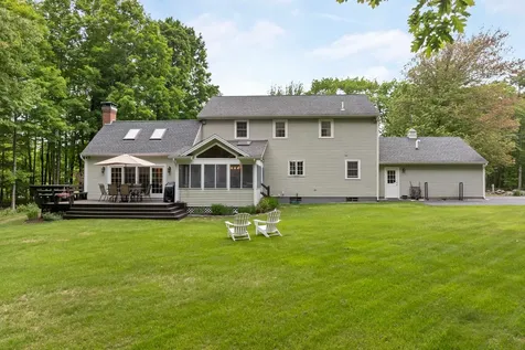66 Knox Road Bow NH 03304