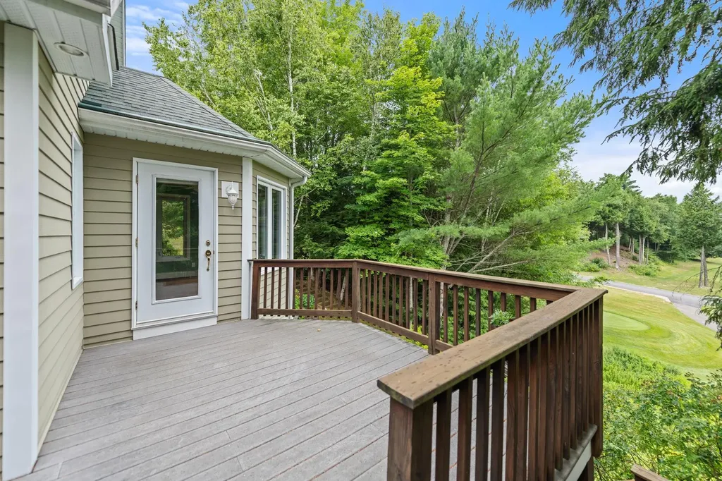 3 Linkside Drive Thornton NH 03285