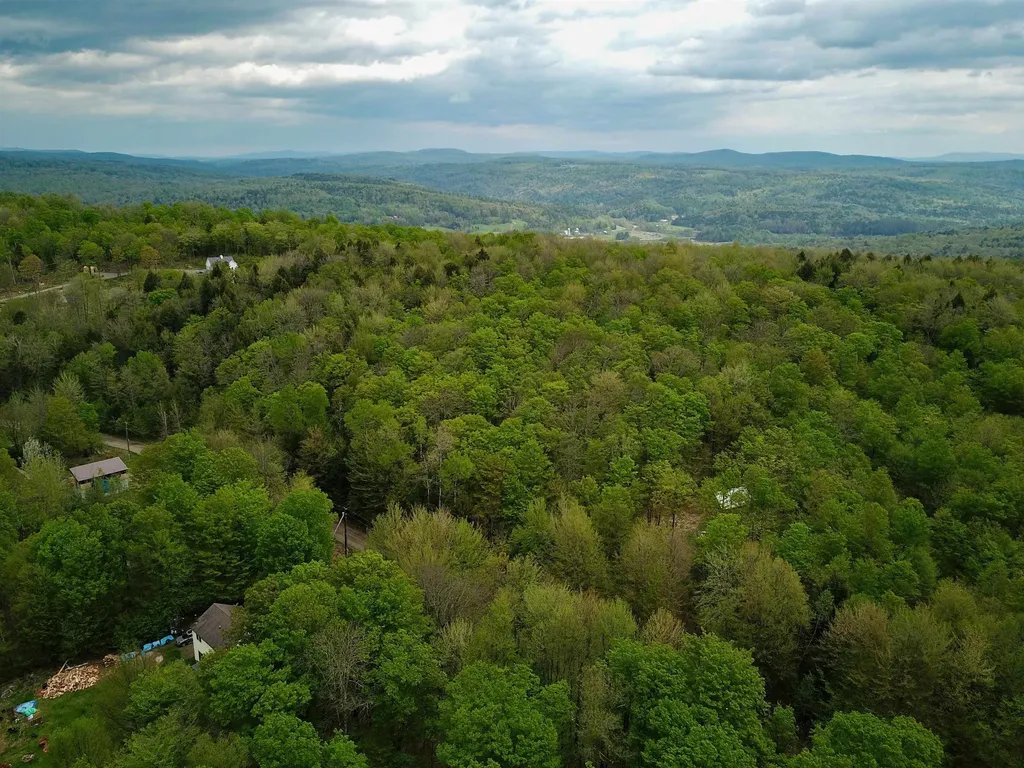 660 Brookview Lane Wolcott VT 05680