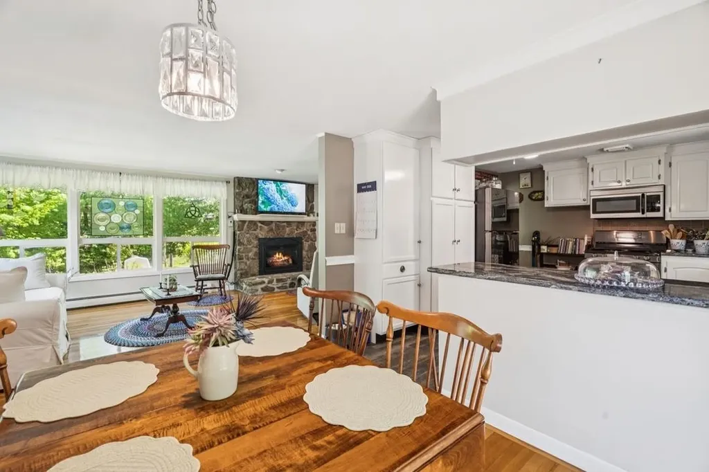 139 Belknap Avenue Newport NH 03773