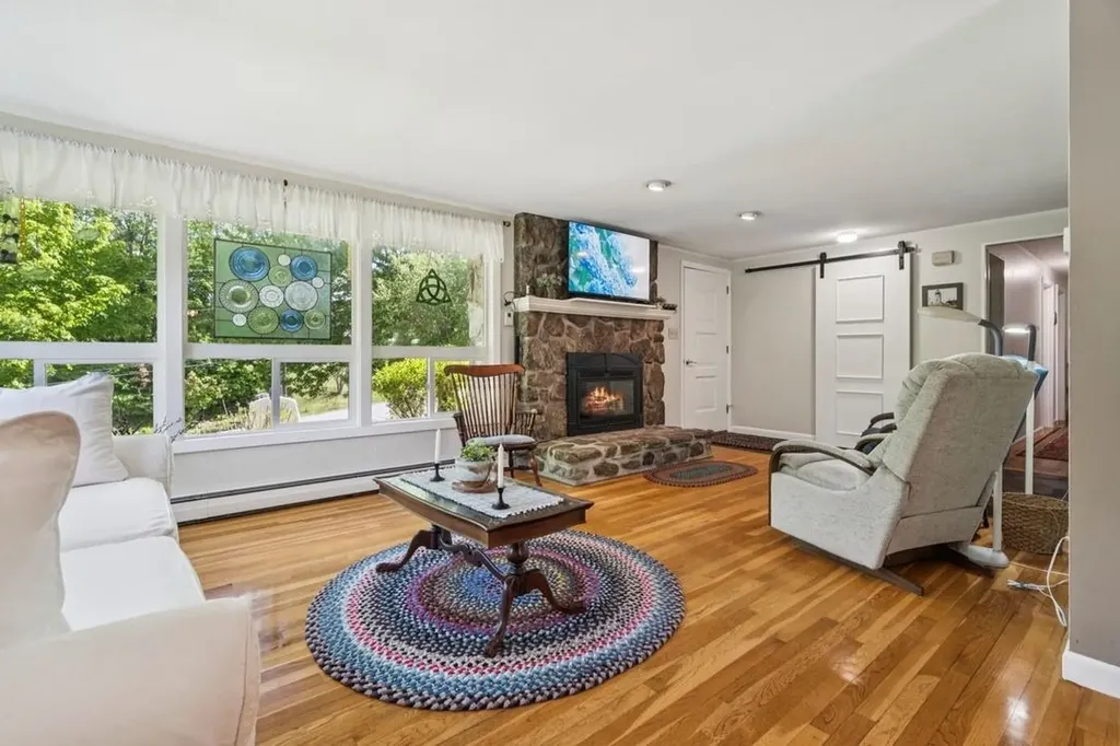 139 Belknap Avenue Newport NH 03773