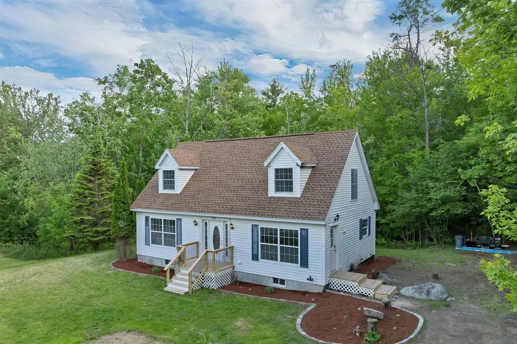 203 Pease Road Meredith NH 03253