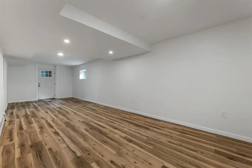203 Pease Road Meredith NH 03253