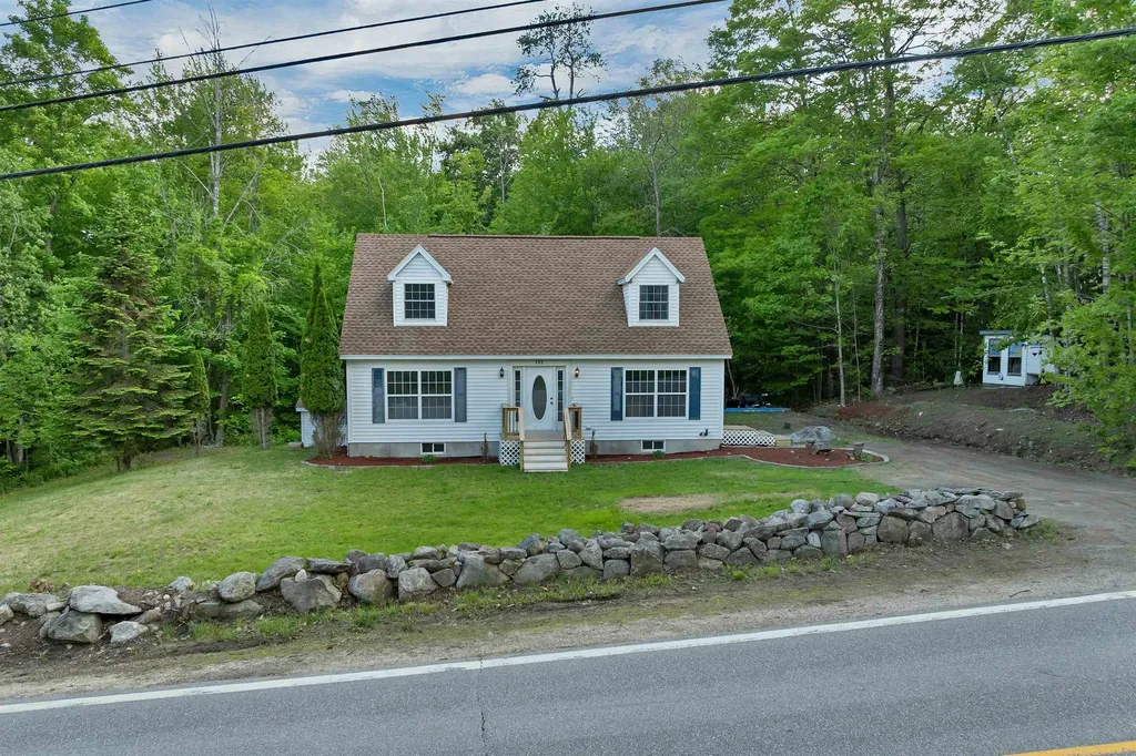 203 Pease Road Meredith NH 03253