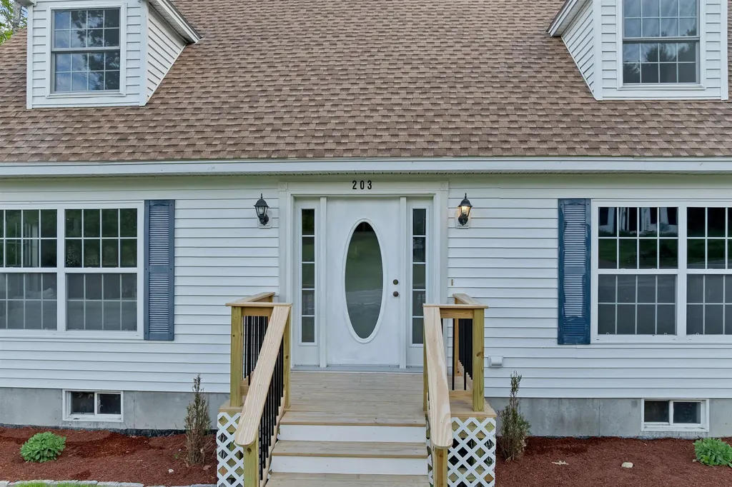 203 Pease Road Meredith NH 03253
