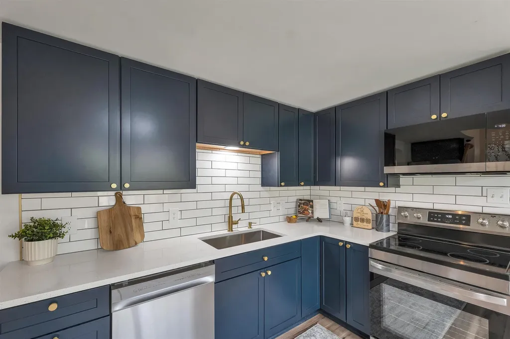 203 Pease Road Meredith NH 03253