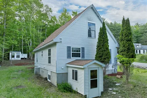 203 Pease Road Meredith NH 03253