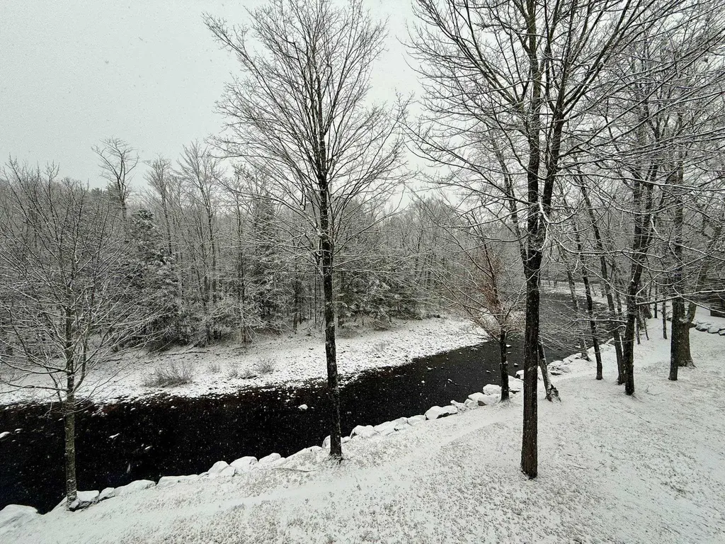 45 Riverfront Drive Woodstock NH 03262