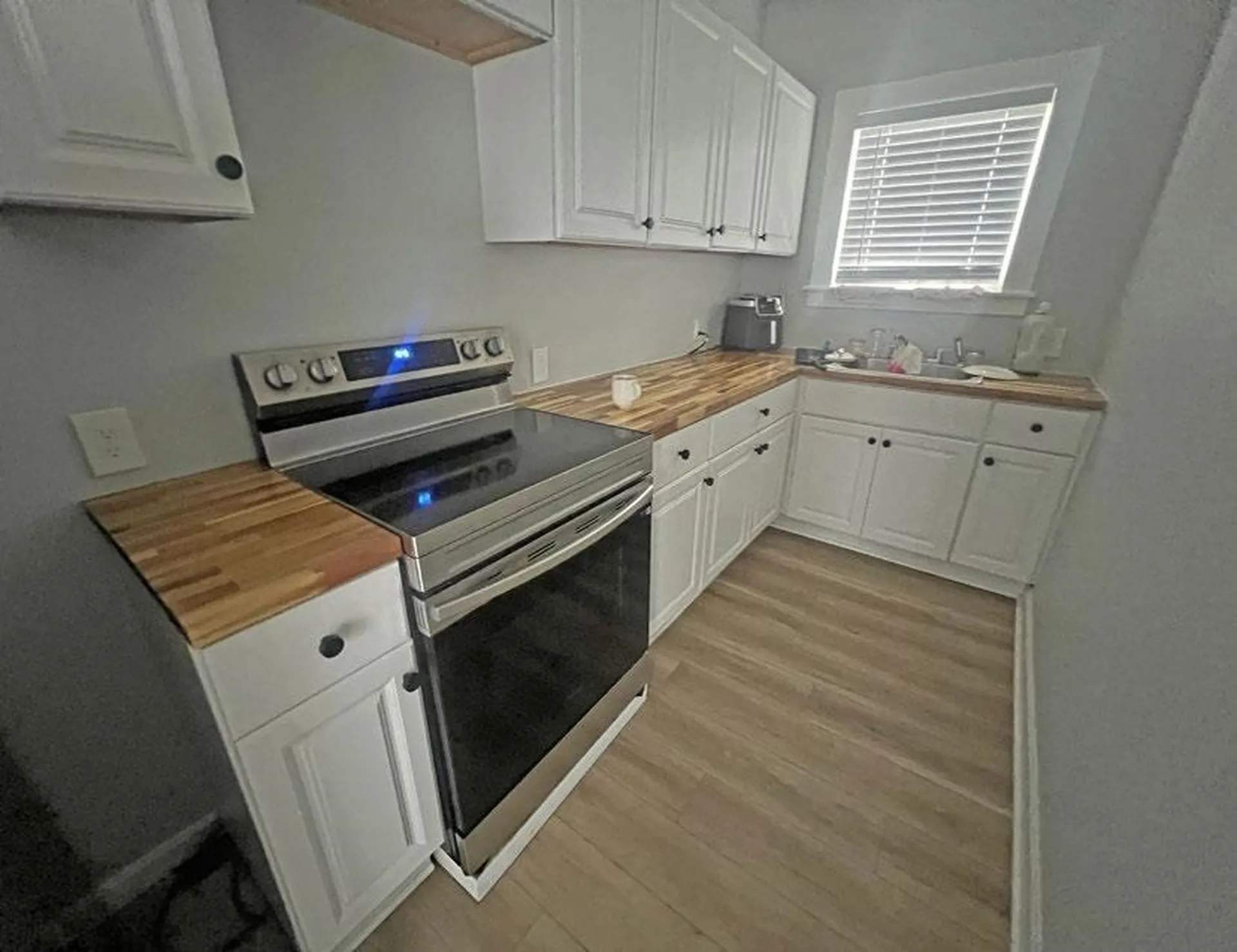 30 Ledge Street Nashua NH 03060
