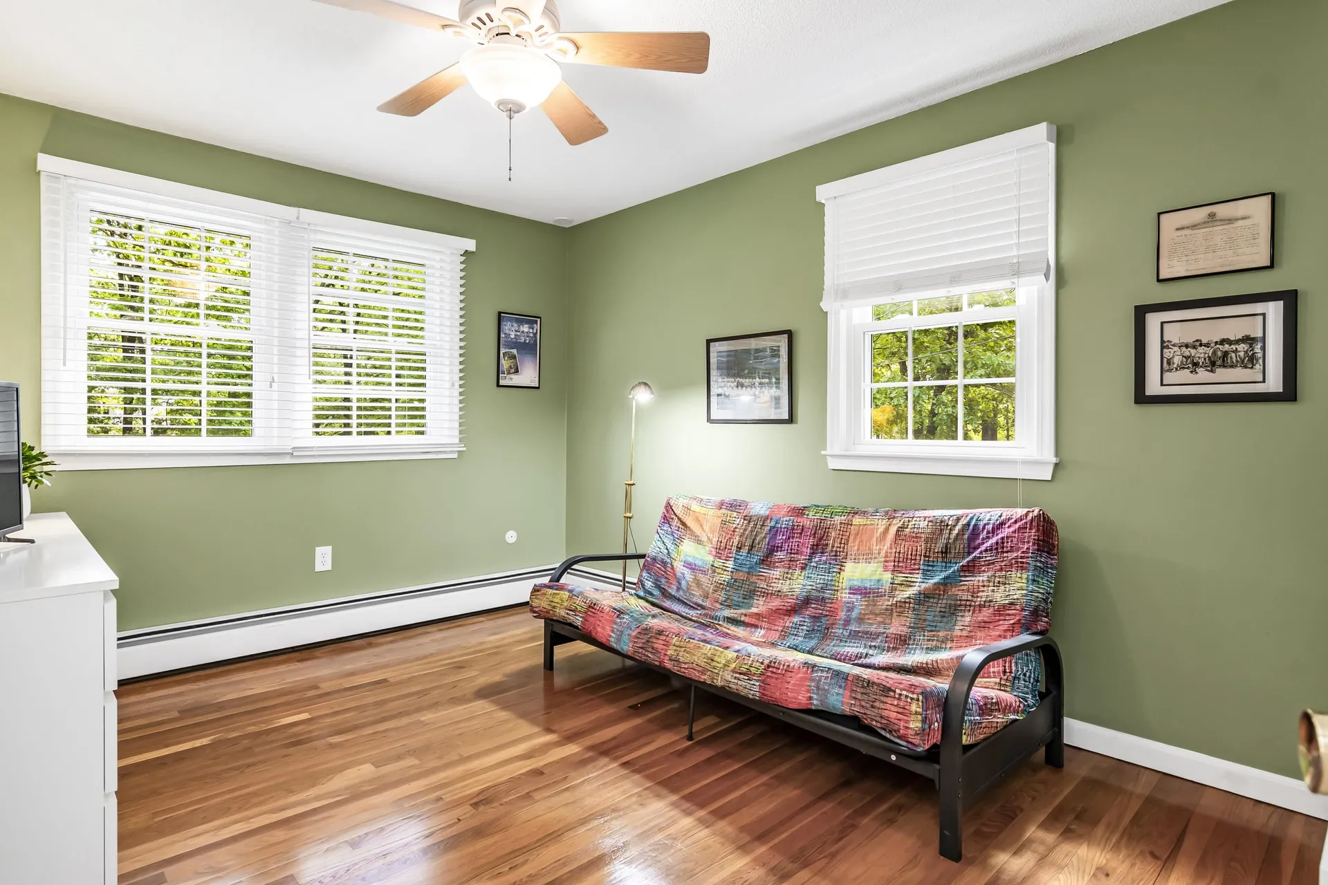 6 Currier Drive Londonderry NH 03053
