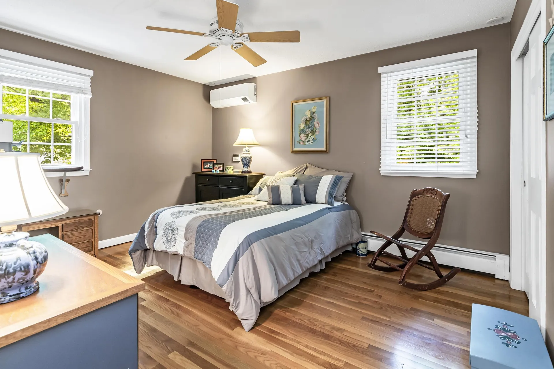 6 Currier Drive Londonderry NH 03053