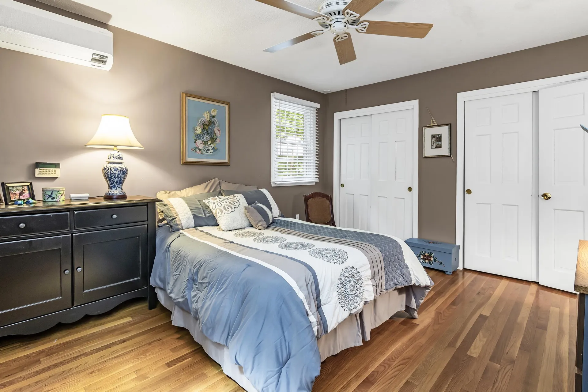6 Currier Drive Londonderry NH 03053