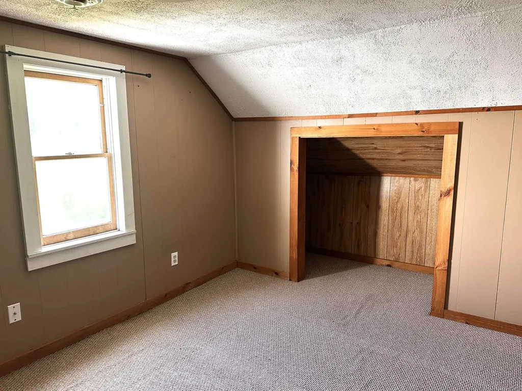 12 Blakeville Road Eden VT 05652