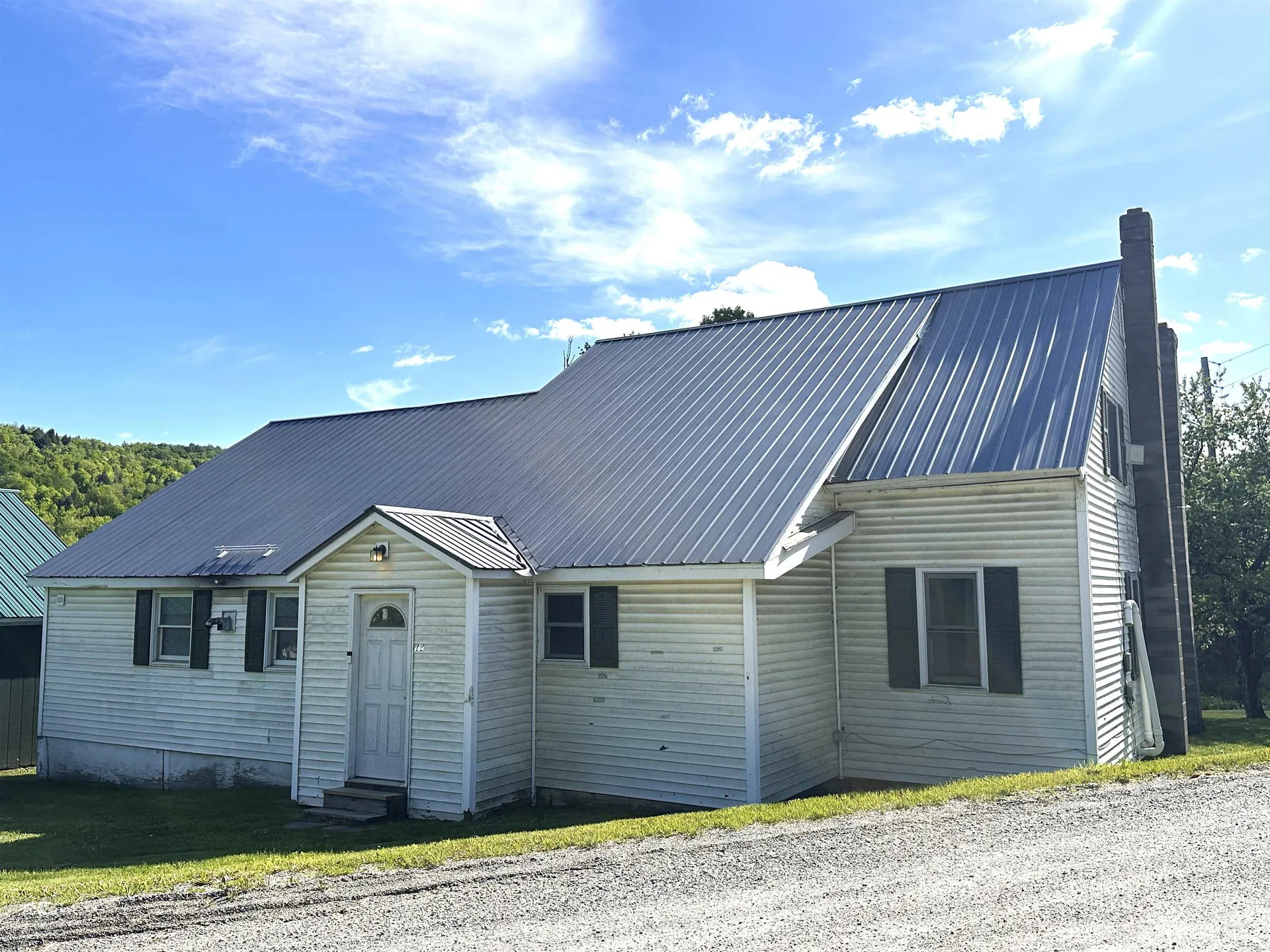 12 Blakeville Road Eden VT 05652