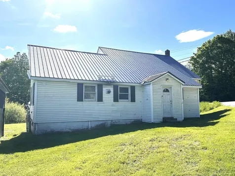 12 Blakeville Road Eden VT 05652