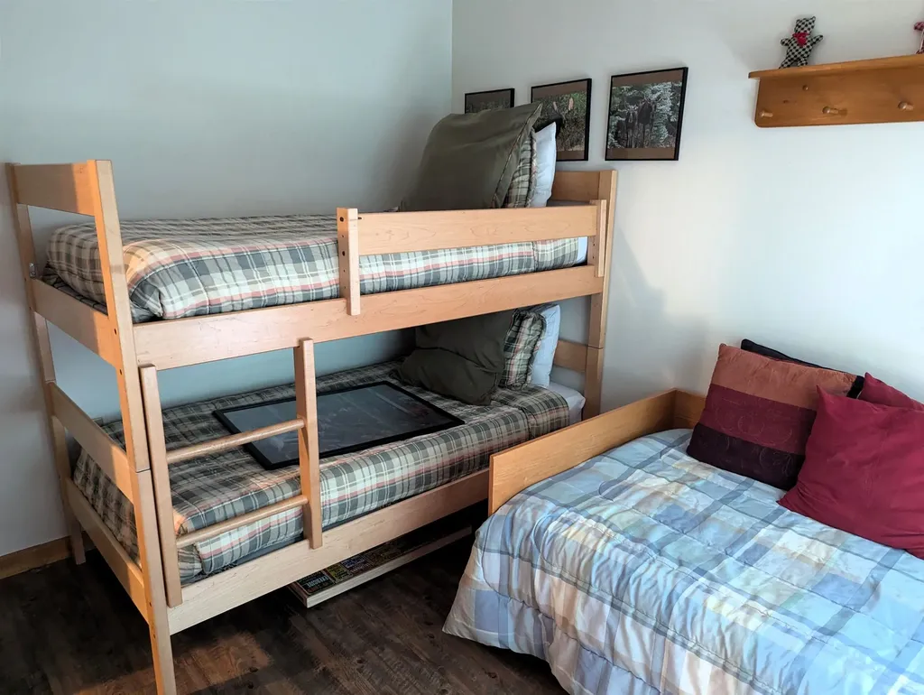 29 Riverfront Drive Woodstock NH 03262