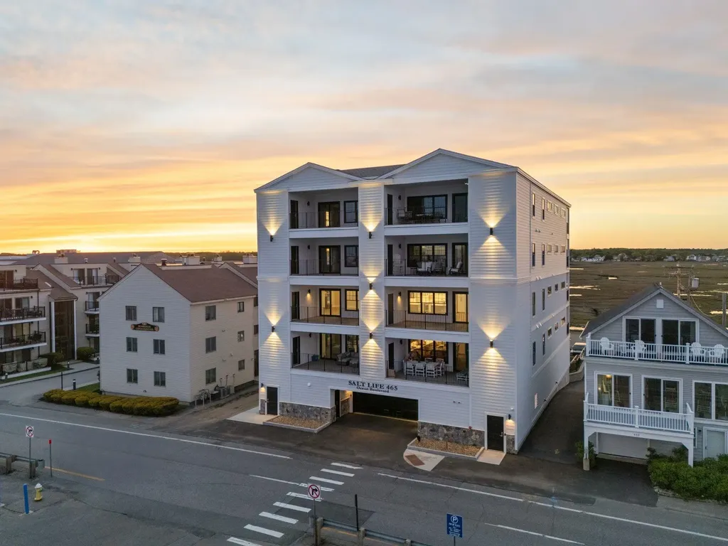 465 Ocean Boulevard Hampton NH 03842