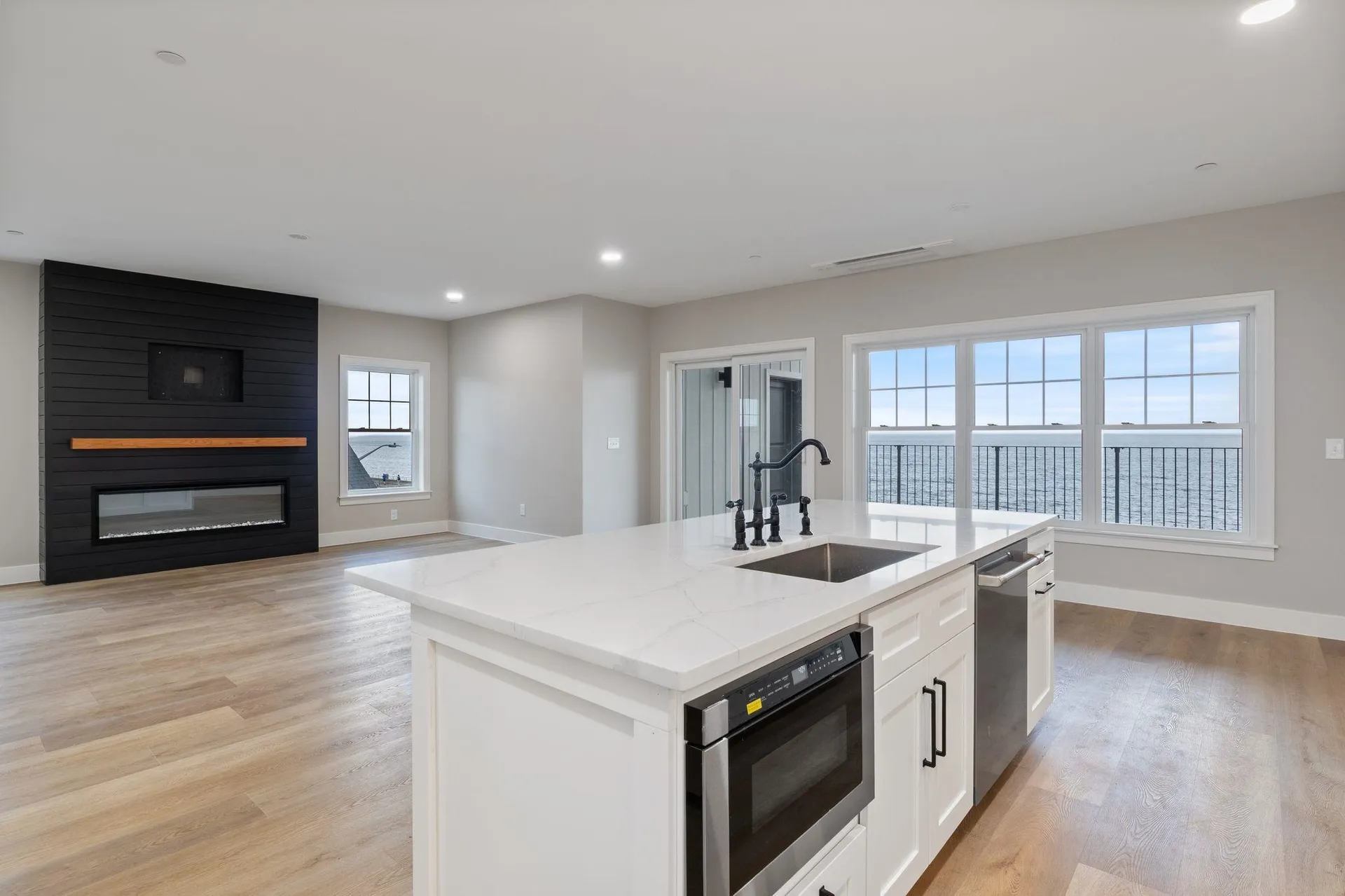 465 Ocean Boulevard Hampton NH 03842