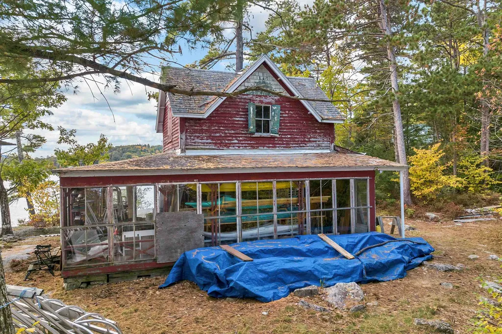 27 Pitchwood Island Meredith NH 03253
