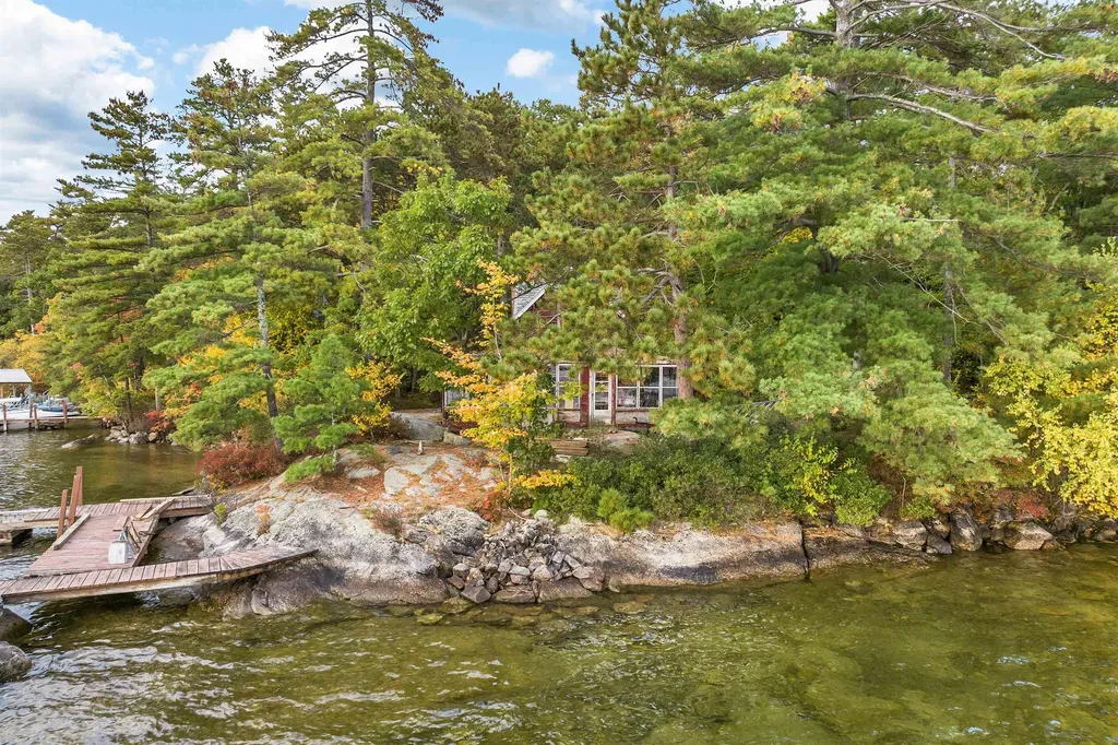 27 Pitchwood Island Meredith NH 03253