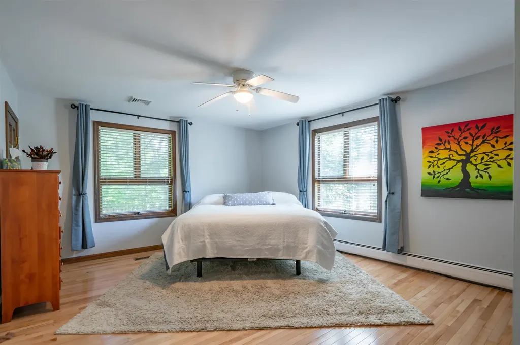 14 Wentworth Street Nashua NH 03060