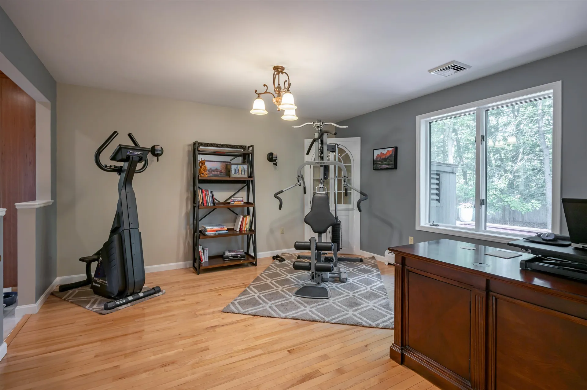 14 Wentworth Street Nashua NH 03060