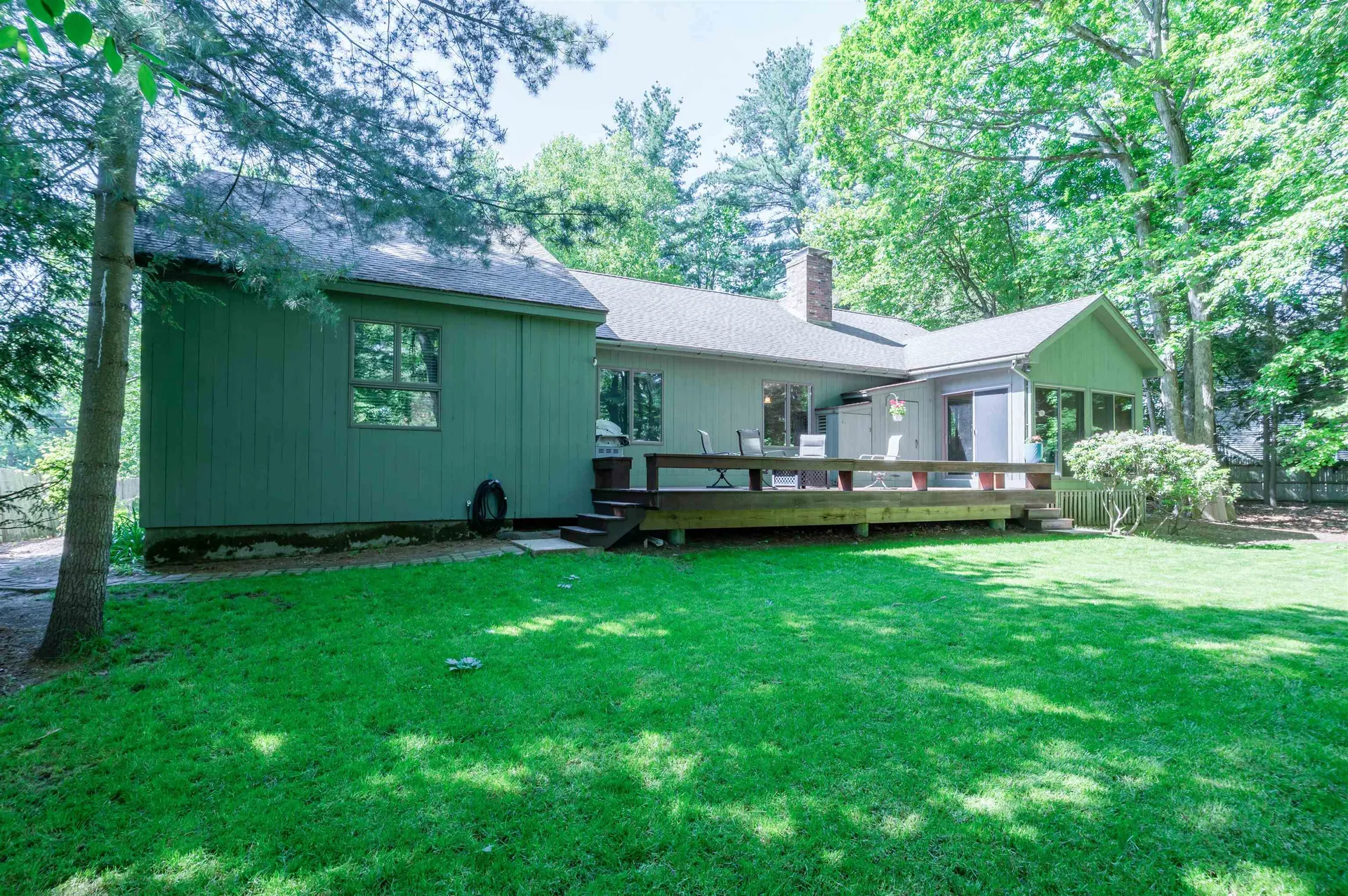 14 Wentworth Street Nashua NH 03060
