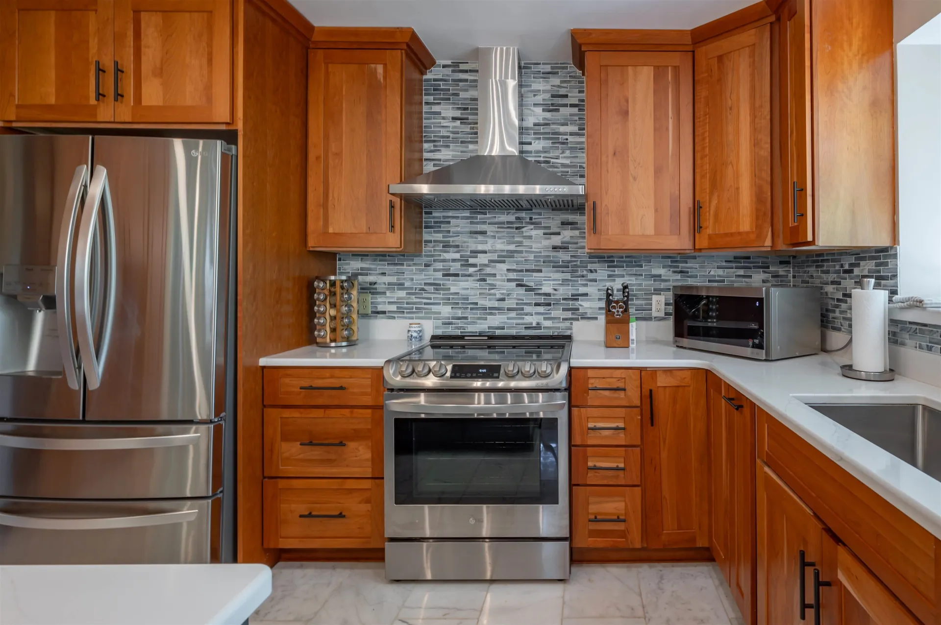 14 Wentworth Street Nashua NH 03060