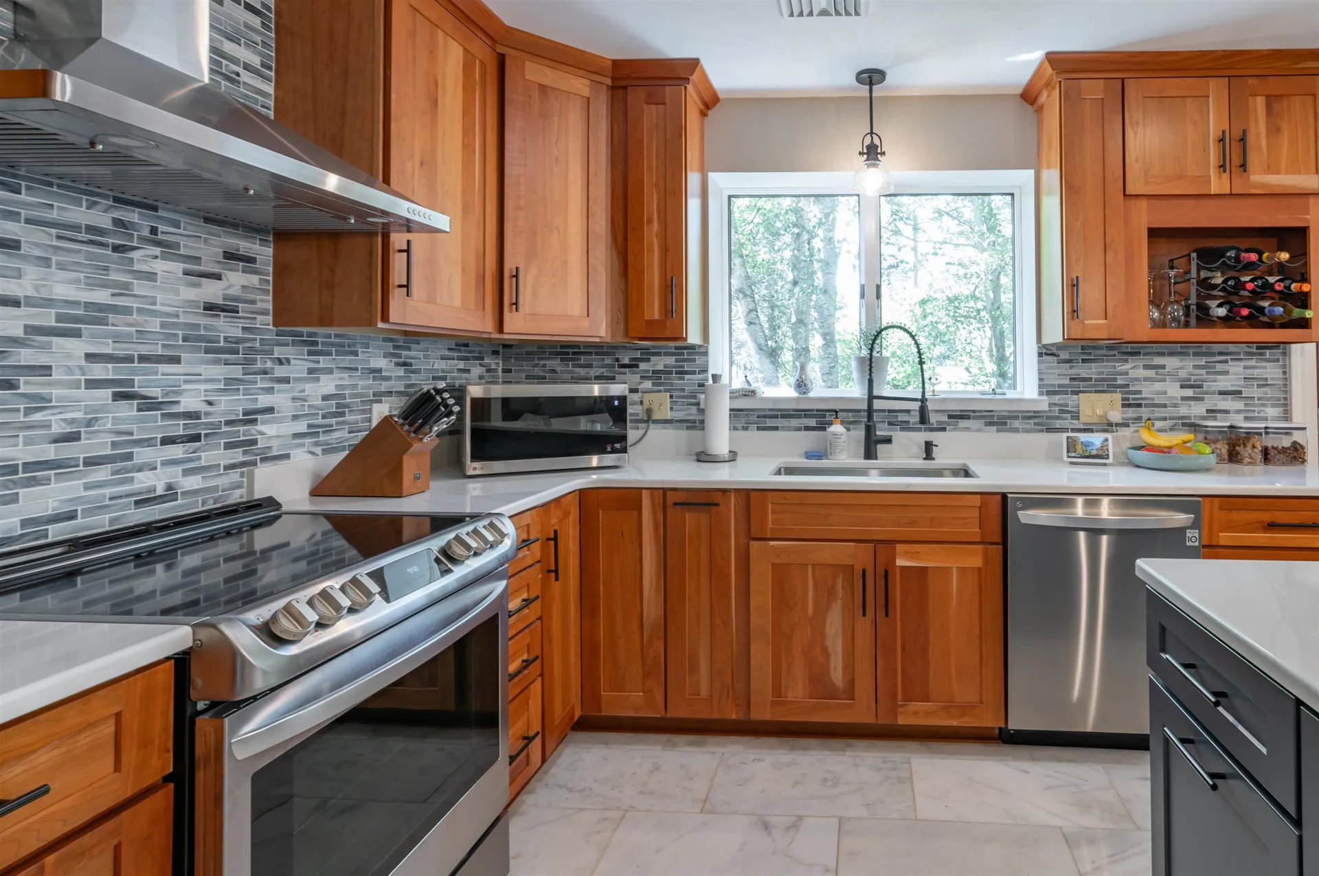 14 Wentworth Street Nashua NH 03060