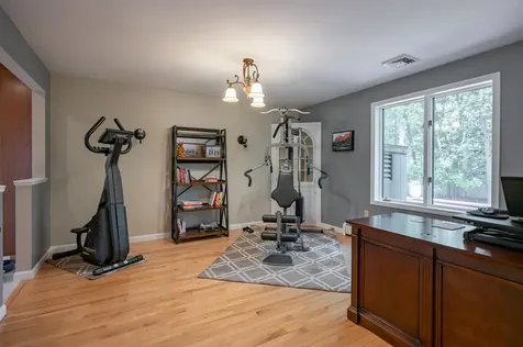 14 Wentworth Street Nashua NH 03060