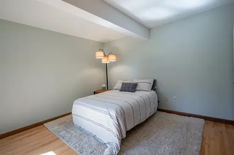14 Wentworth Street Nashua NH 03060