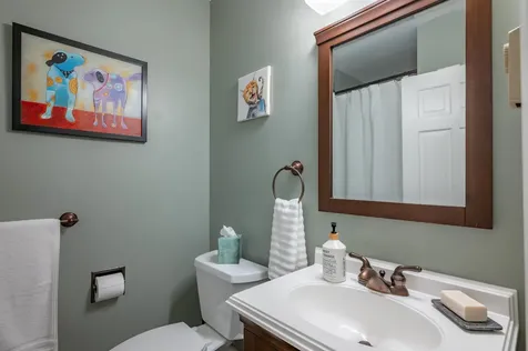 14 Wentworth Street Nashua NH 03060