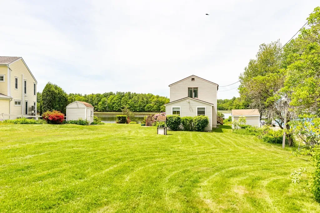 131 Spur Road Dover NH 03820