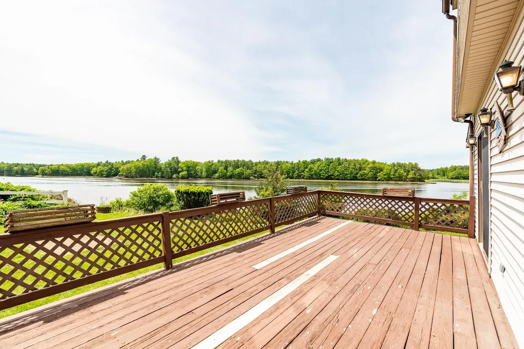 131 Spur Road Dover NH 03820