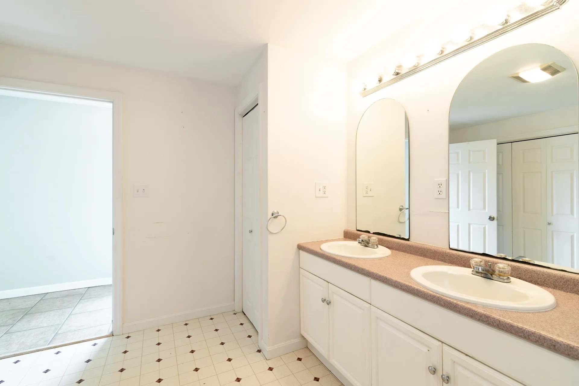 131 Spur Road Dover NH 03820