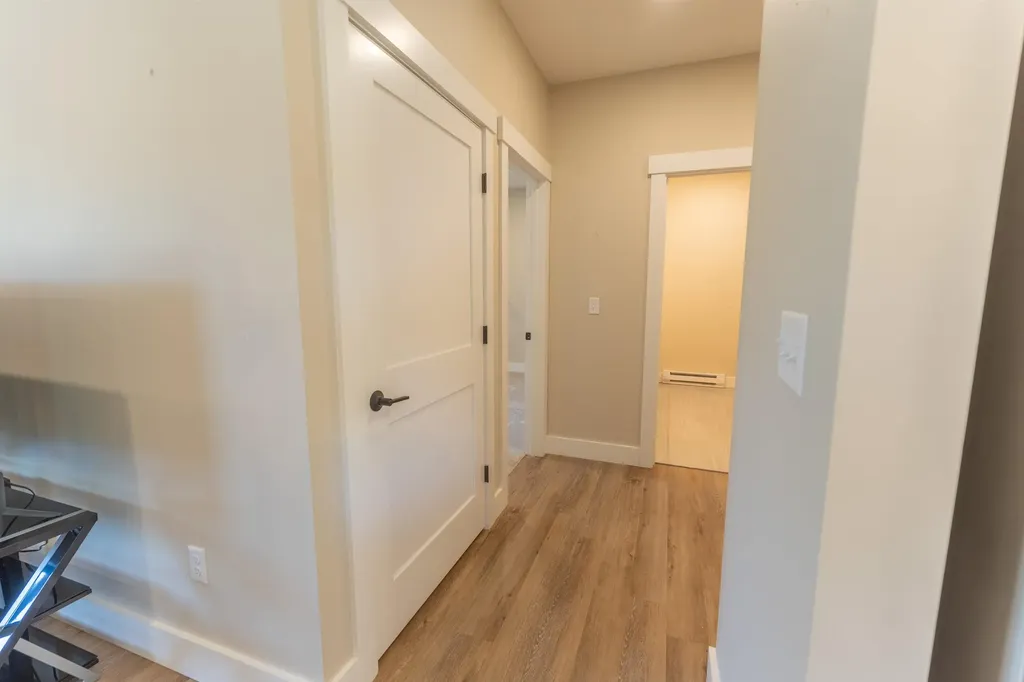 4-8 Beaver Brook Way Pelham NH 03076