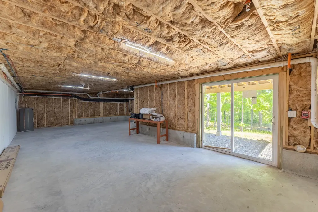 4-8 Beaver Brook Way Pelham NH 03076