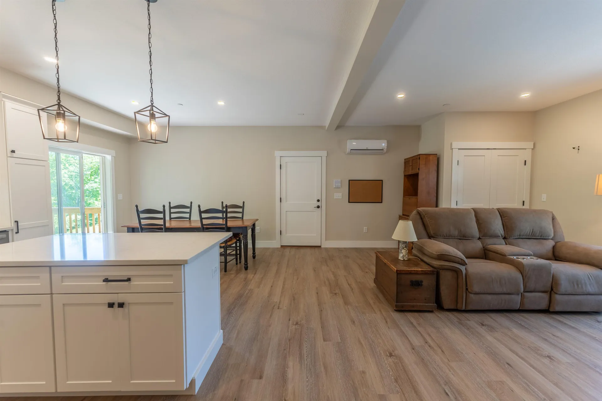 4-8 Beaver Brook Way Pelham NH 03076